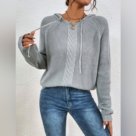 EUC Drawstring knit hoodie - Picture 3 of 10